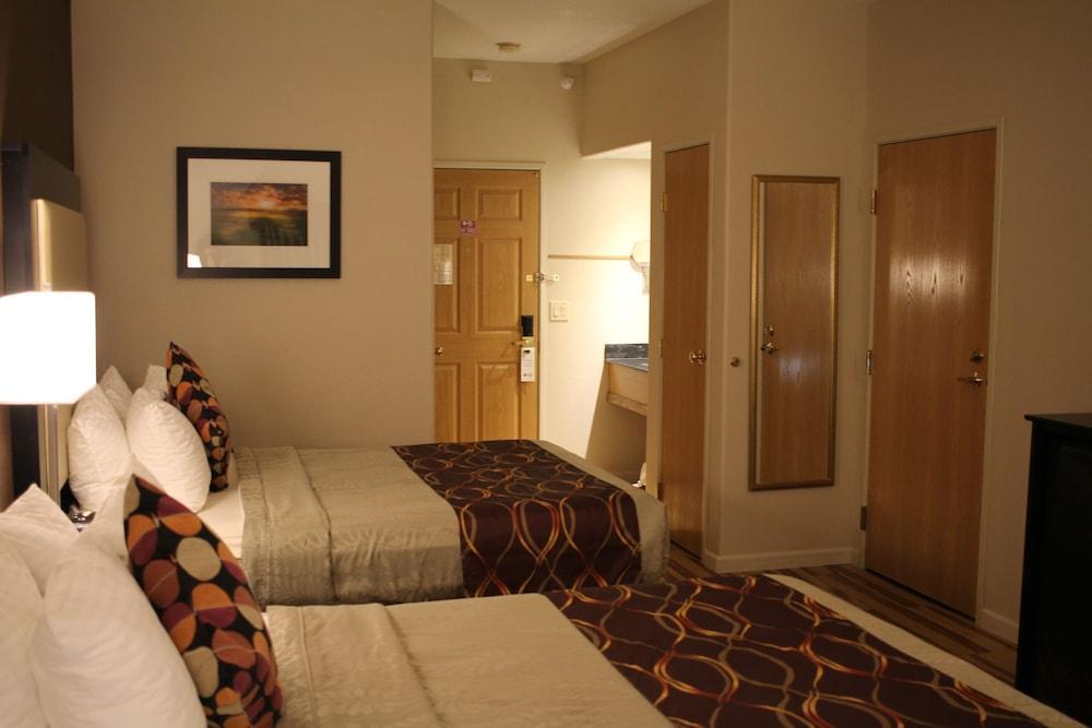 Best Western Plus Des Moines West Inn&Suites Clive Extérieur photo