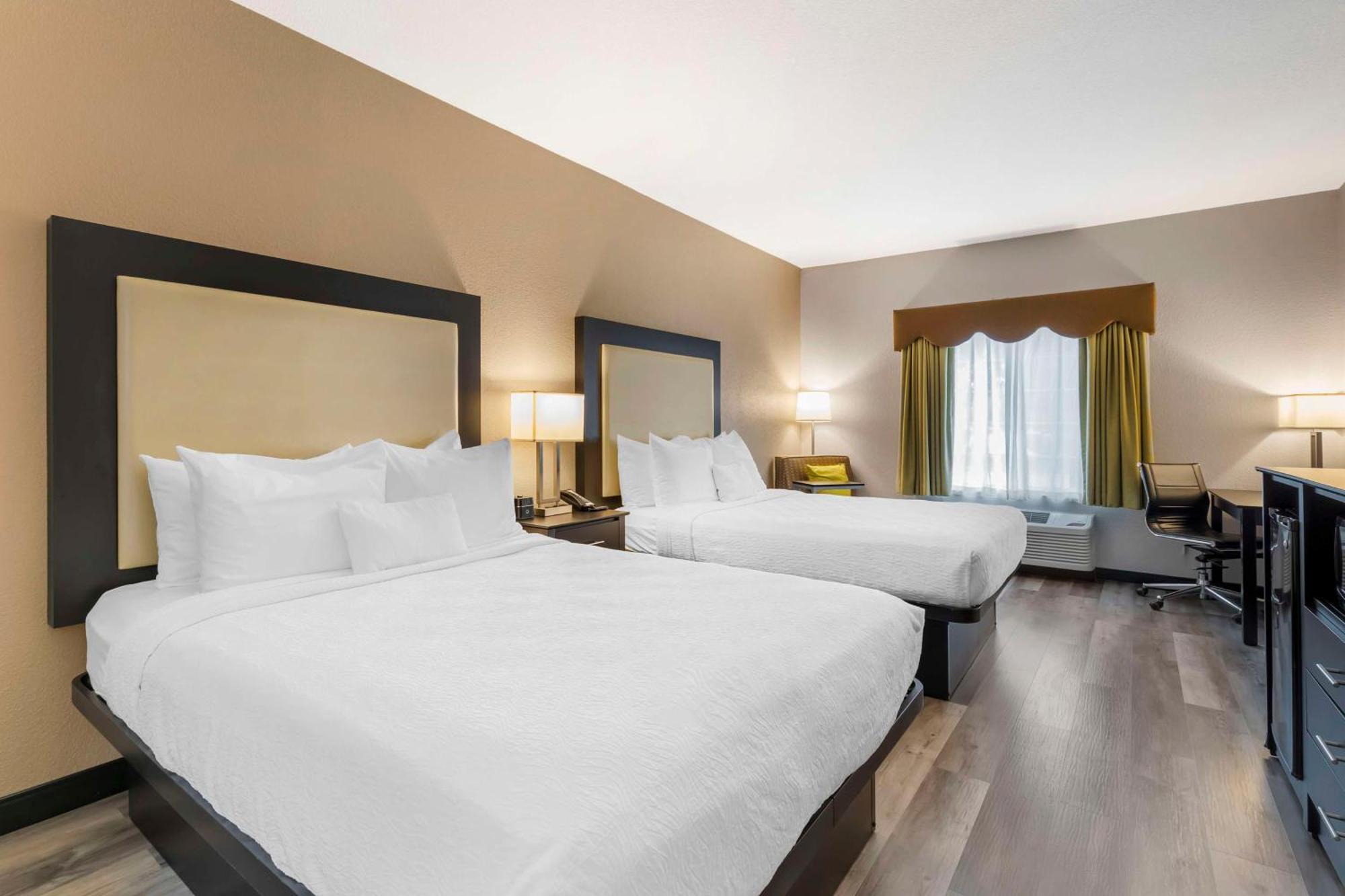 Best Western Plus Des Moines West Inn&Suites Clive Extérieur photo