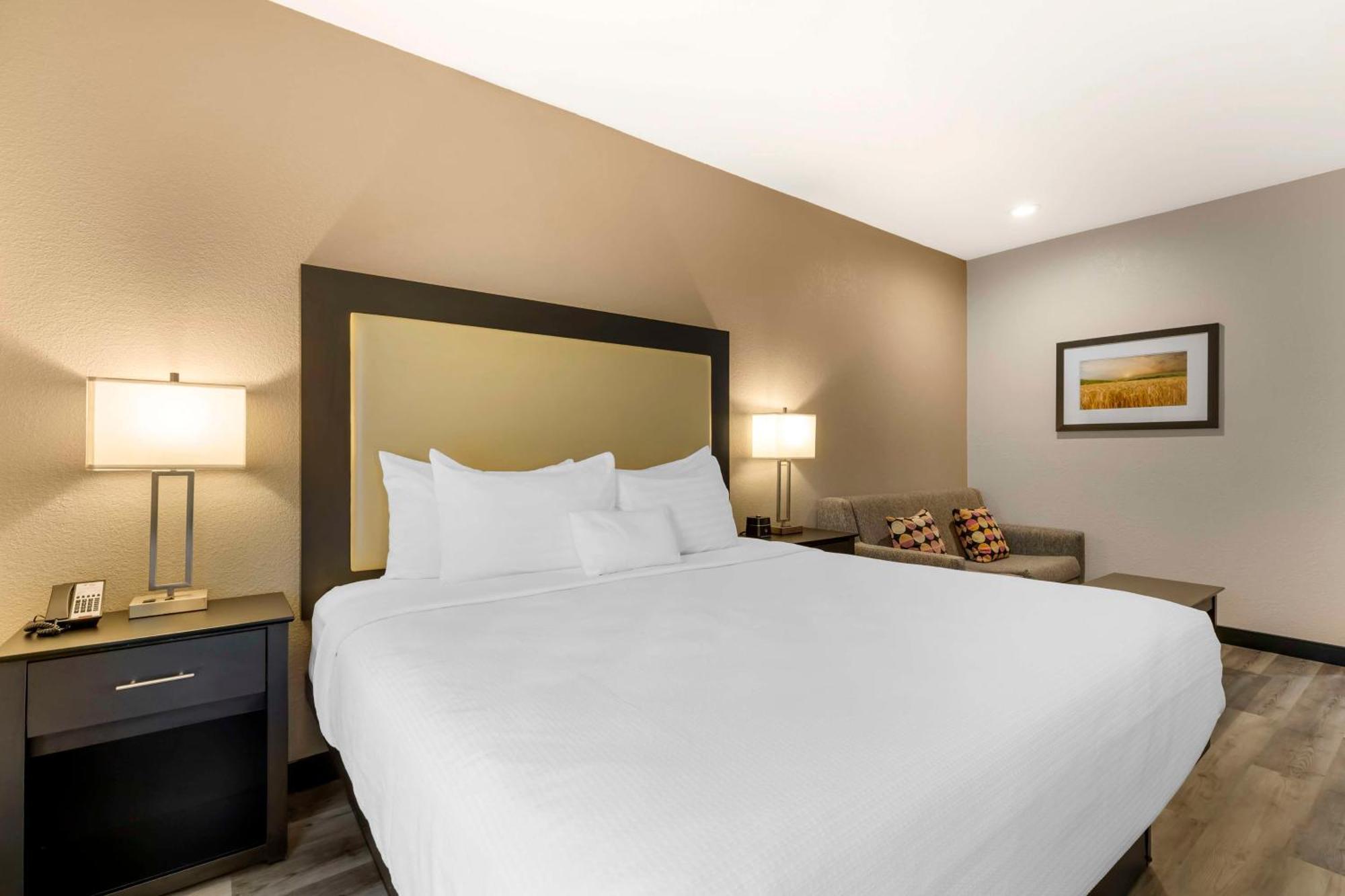 Best Western Plus Des Moines West Inn&Suites Clive Extérieur photo