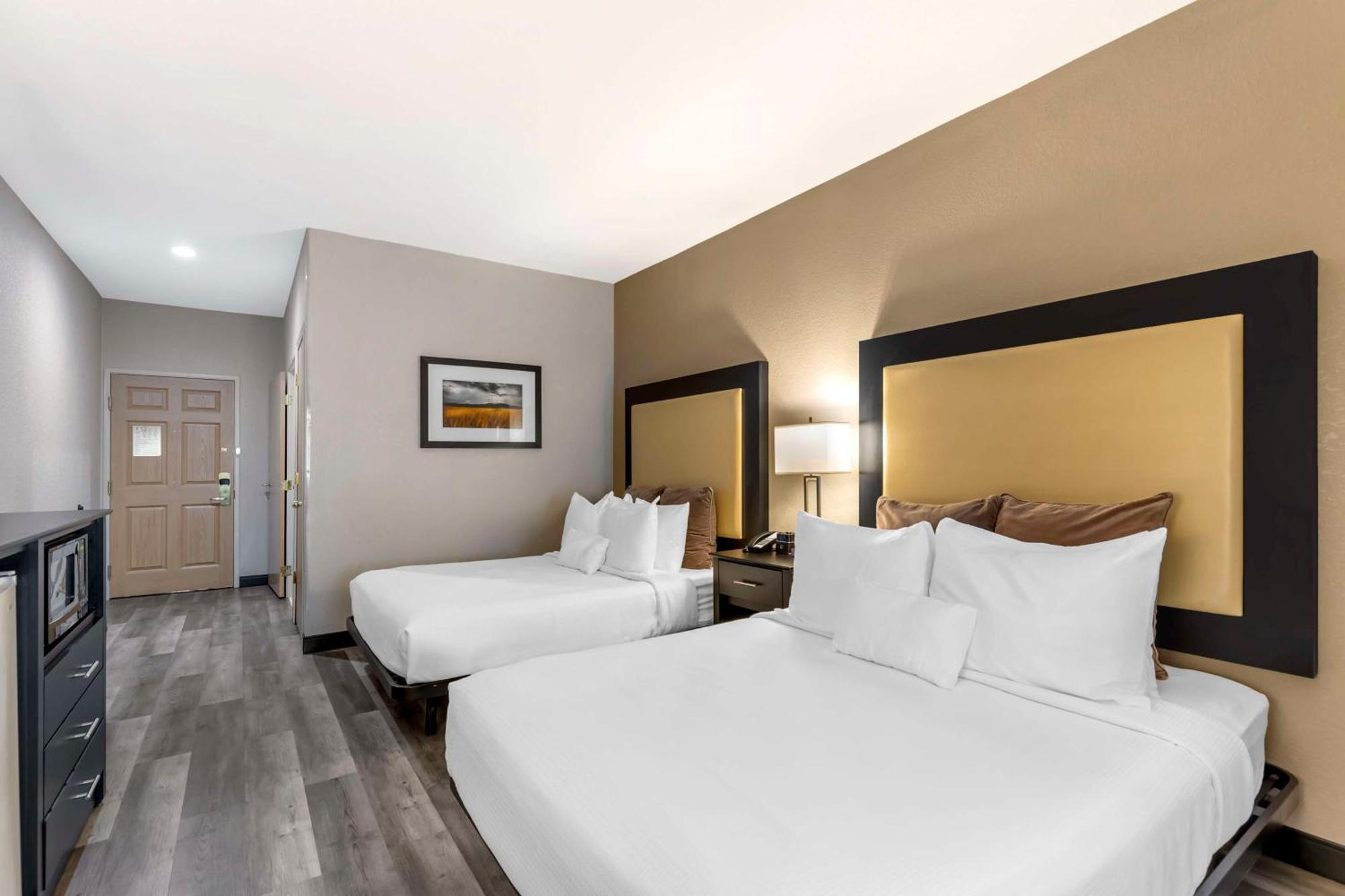 Best Western Plus Des Moines West Inn&Suites Clive Extérieur photo