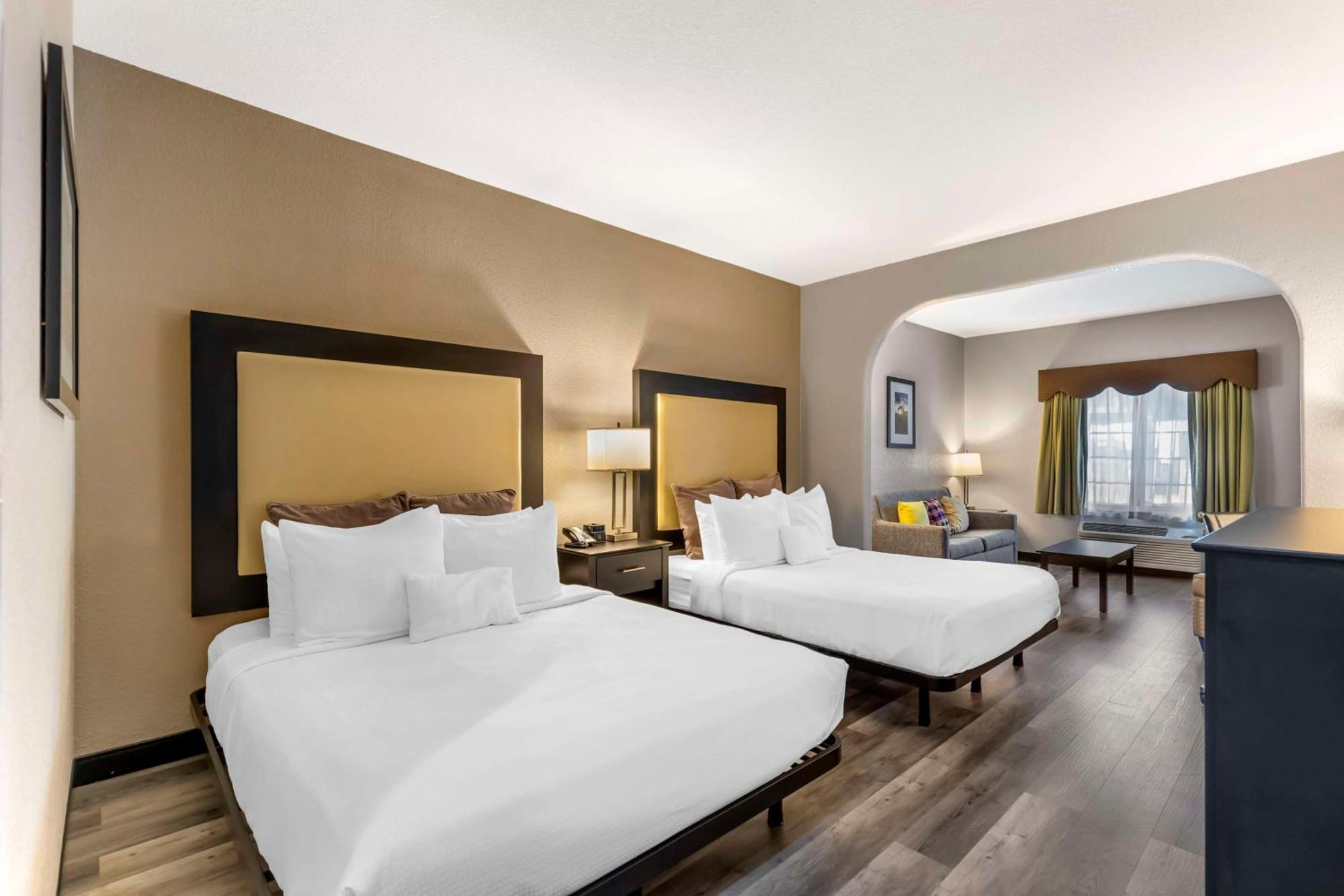 Best Western Plus Des Moines West Inn&Suites Clive Extérieur photo