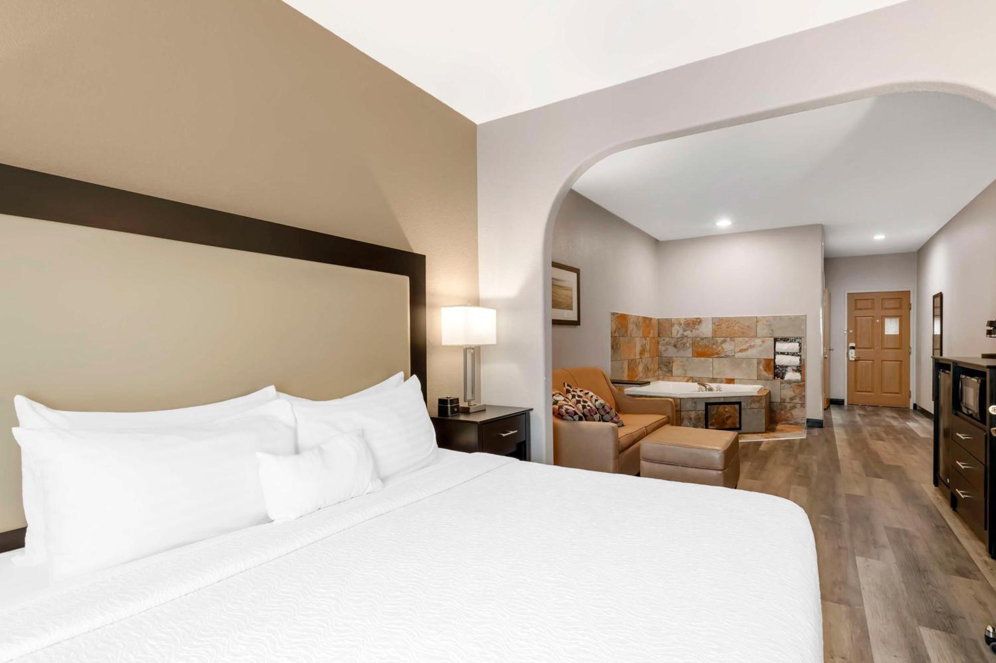 Best Western Plus Des Moines West Inn&Suites Clive Extérieur photo